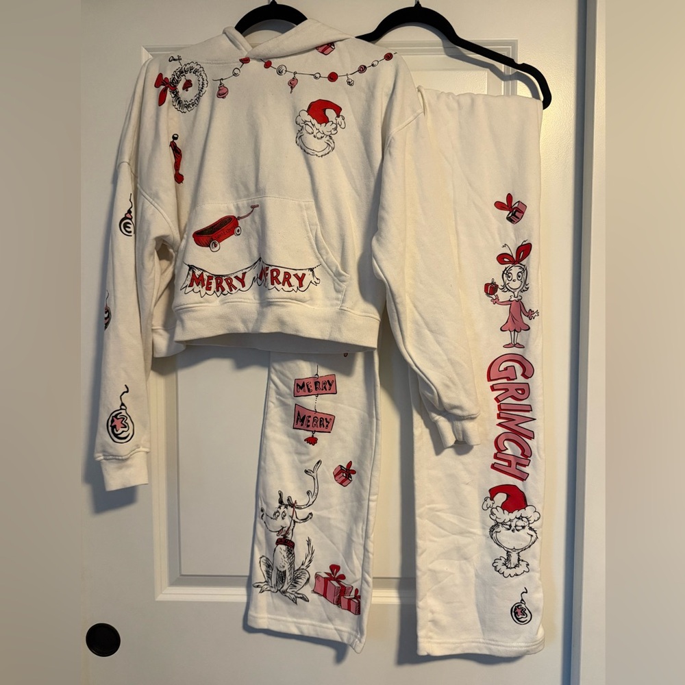Festive Grinch Women's Pajama Set - White and Red